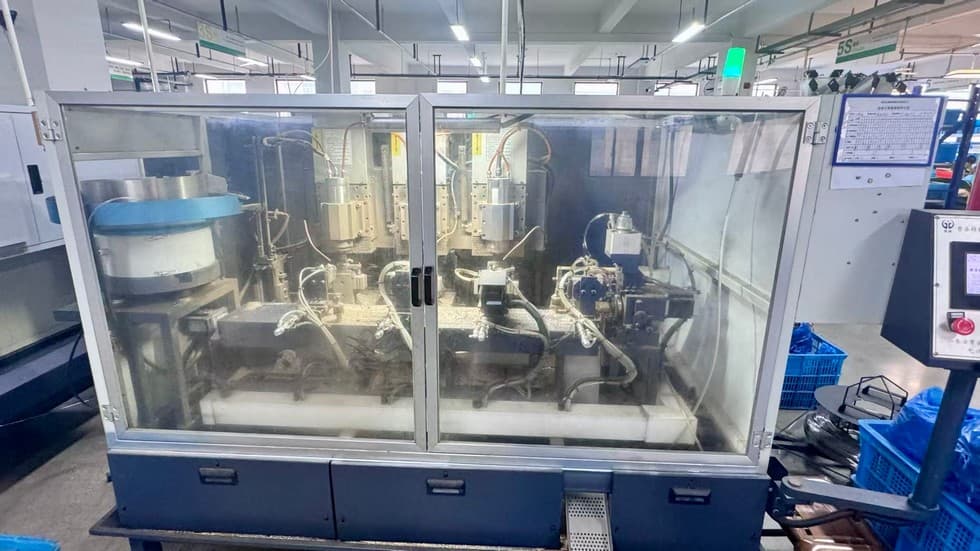 SJJ factory logistics and packaging area for wholesale smart lock orders